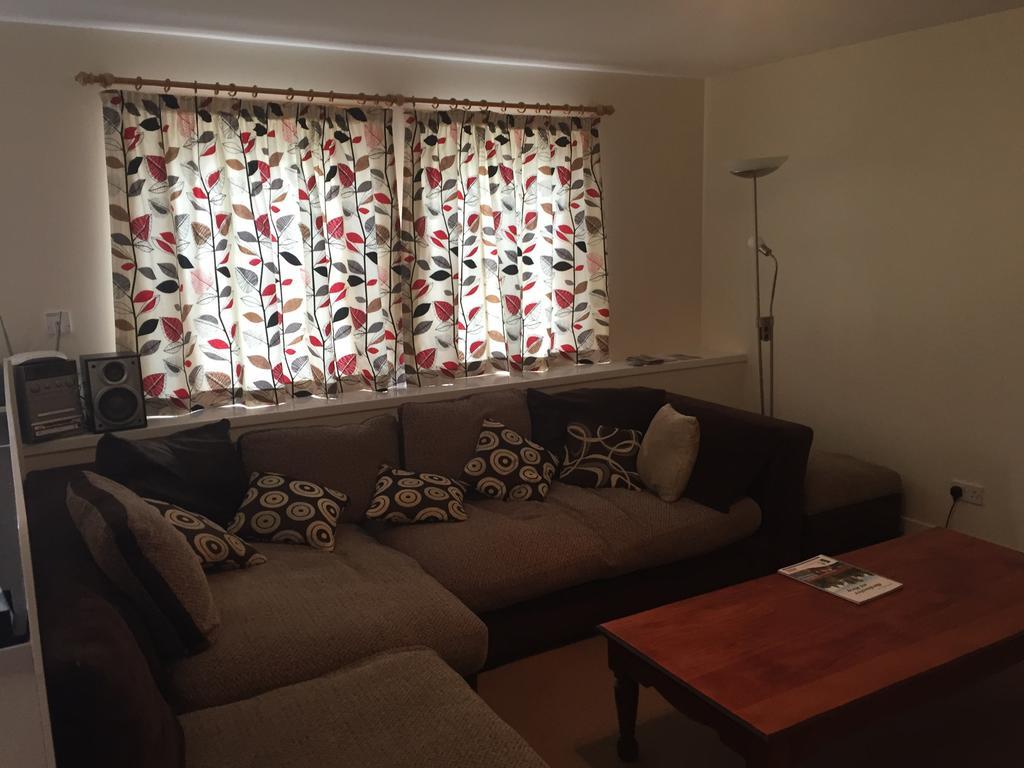 3 Varis Apartments Forres Ngoại thất bức ảnh