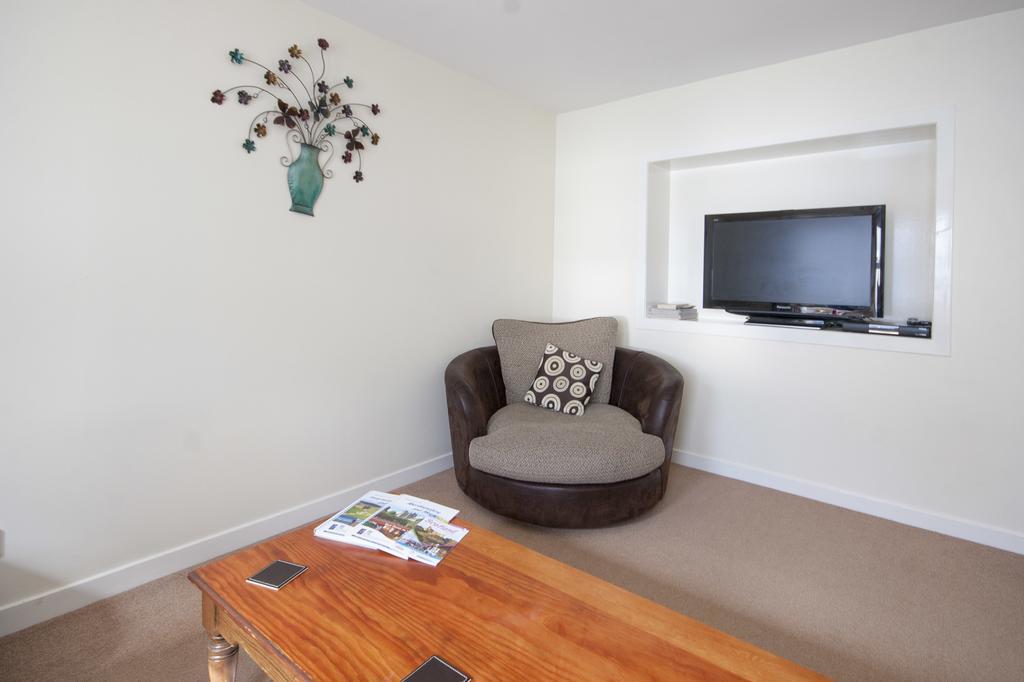 3 Varis Apartments Forres Ngoại thất bức ảnh